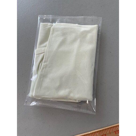 The Limited Tank Top Size Medium Sleeveless Scoop Neck Lightweight Essentials - Picture 6 of 6